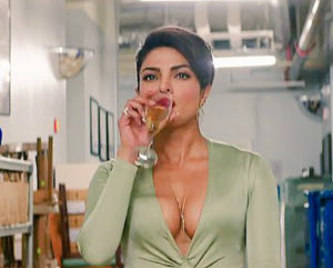 भारत के बाद अब देसी गर्ल ने छोड़ी यह मूवी!