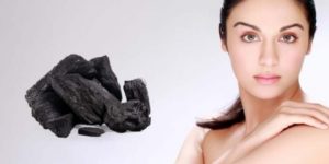 काला कोयला करेगा आपको गोरा, जानिए कैसे beauty tips in hindi