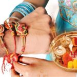 कच्ची डोर का पक्का मिलन है रक्षाबंधन ( Raksha Bandhan) dharam tips