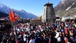 Uttarakhand: चार धाम यात्रा में 10 लोगों की चली गई जान, 23 हजार से ज्यादा लोगो ने किए दर्शन