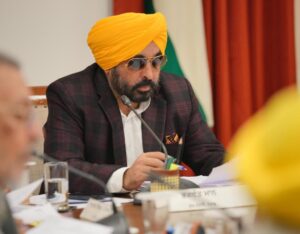 मुख्यमंत्री Bhagwant सिंह मान ने 2025-26 के लिए नई आबकारी नीति को दी मंजूरी, 8.61% अधिक राजस्व का लक्ष्य।