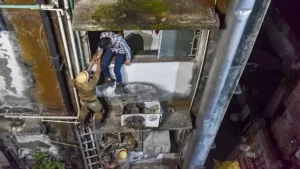 Kolkata के होटल में लगी भी/ष/ण आ/ग, 14 की मौ/त, 22 लोगों की बची जा/न।