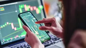 HCL Tech के शेयरों में जोरदार उछाल, 2019 के बाद पहली बार इतनी बढ़ोतरी, कंपनी ने डिविडेंड का किया ऐलान।