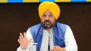 Punjab बोर्ड के 10वीं और 12वीं के टॉपरों से मिलेंगे सीएम भगवंत मान, चंडीगढ़ आवास पर होगा सम्मान।