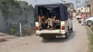 पंजाब में NIA की बड़ी कार्रवाई: 7 जिलों में 17 ठिकानों पर छापेमारी, विदेशी नेटवर्क खंगालने की कोशिश।