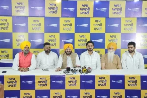 Congress की गुटबाज़ी से तंग आकर AAP में लौटे Sunny Master, कहा – “अब वापस अपने घर आया हूं”