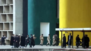 Punjab और Haryana High Court Bar Association ने High Court को Sarangpur Shift करने के फैसले को किया खारिज