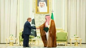 Pakistan-Saudi Arabia Defense Deal: ‘अगर किसी पर हमला, तो दोनों का साथ’
