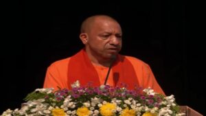 CM Yogi का Gorakhpur दौरा: देश को तोड़ने वालों पर बड़ा हमला, General Bipin Rawat के नाम पर बने auditorium का inauguration
