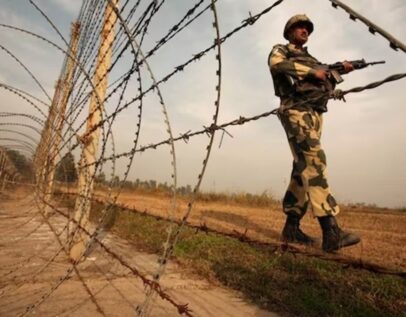पंजाब: BSF ने बॉर्डर पर एक पाकिस्तानी स्मगलर को मार गिराया, संदिग्ध सामान बरामद