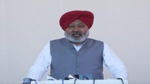 PM मोदी पंजाब के साथ सौतेली मां जैसा व्यवहार कर रहे हैं: हरपाल चीमा