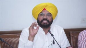 मोदी सरकार डोनाल्ड ट्रंप के आगे झुकी, देश के हित अमेरिका के हाथों गिरवी रखे: कुलदीप धालीवाल