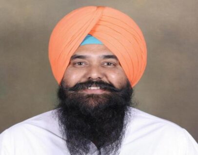 आप सांसद मालविंदर कंग ने पंजाब यूनिवर्सिटी में पंजाबी साइनबोर्ड फिर से लगाने के फैसले का किया स्वागत