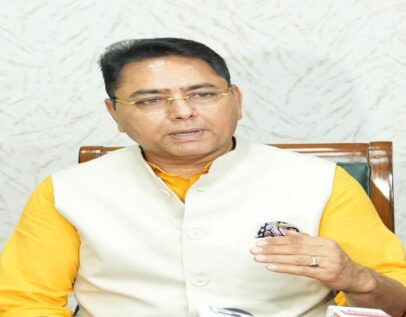 भगवंत मान सरकार, तुहाडे द्वार’ पहल के तहत 437 सरकारी सेवाएँ नागरिकों के घर-द्वार तक पहुँचीं, लंबित मामलों की दर घटकर 0.33 प्रतिशत हुई*