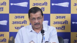 केजरीवाल की देश की 29 ऑटो निर्माता कंपनियों को चिट्ठी, ‘‘क्या पुरानी गाड़ियों में ई-20 का इस्तेमाल सुरक्षित है?