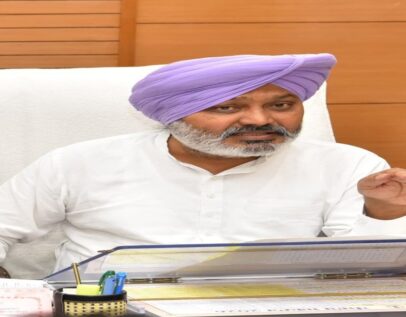 वित्त मंत्री ने राज्य के स्वास्थ्य ढांचे को मजबूत करने के लिए मल्टीपरपज़ हेल्थ वर्कर (महिला) के 619 रिक्त पद भरने की घोषणा की