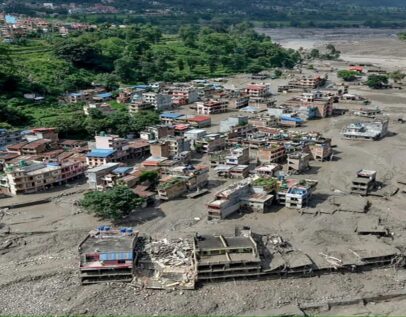 नेपाल-तिब्बत सीमा पर भीषण बाढ़, 1100 से ज्यादा लोग लापता; लैंडस्लाइड ने मचाई भारी तबाही