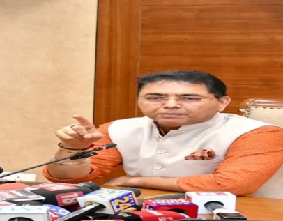 पंजाब सरकार गैंगस्टरों को पंजाब या विदेश में बैठकर अवैध कारोबार नहीं चलाने देगी: अमन अरोड़ा
