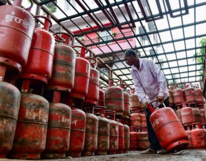1 अक्टूबर से LPG सिलेंडर से जुड़े बदलाव, ग्राहकों के लिए जानना जरूरी
