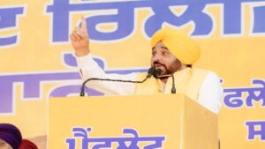 CM भगवंत मान ने लॉन्च किया चुनावी पम्पलेट, घर-घर लेकर जाएंगे लाखों ‘‘आप’’ कार्यकर्ता