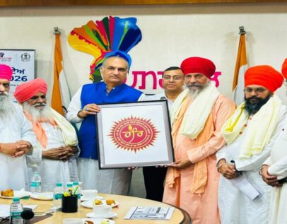श्री गुरु रविदास जी के 650वें प्रकाश पर्व को समर्पित संत महापुरुषों के साथ हुई विशेष मीटिंग, चार शोभायात्राओं के रूट तय: दीपक बाली