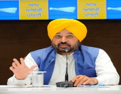 दिल्ली एयरपोर्ट के अधिकारियों ने ऊपर से दबाव का हवाला देकर मुझे 2 घंटे तक रोककर रखा: CM भगवंत सिंह मान