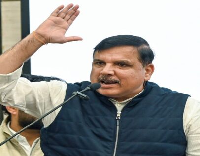 यूपी की राजधानी में ट्रीपल मर्डर से स्पष्ट, भाजपा राज में कानून व्यवस्था ध्वस्त- संजय सिंह